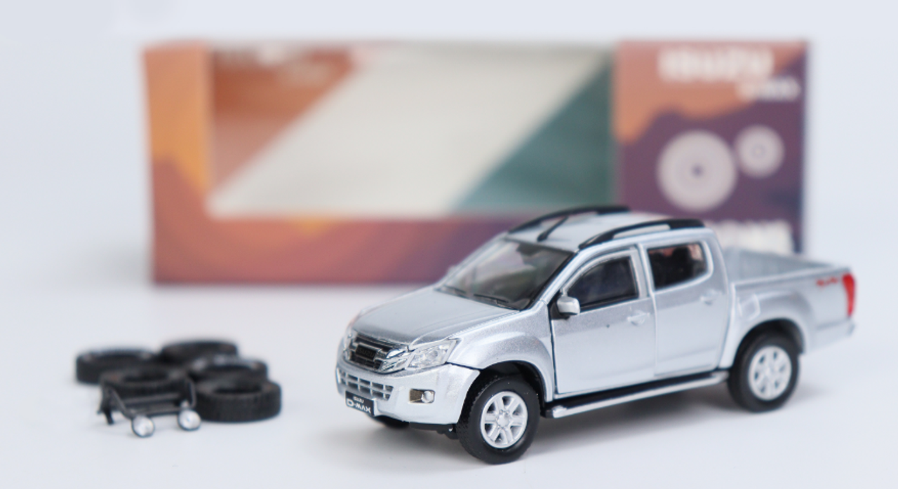 1/64 BM Creations ISUZU 2016 D-MAX RHD Diecast Car Model