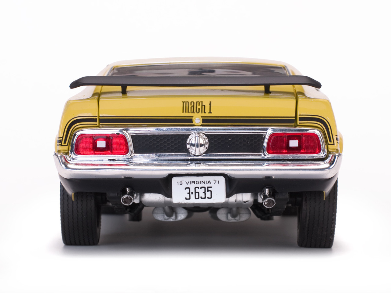 1/18 Sunstar 1971 Ford Mustang MACH I (Yellow) Diecast Car Model