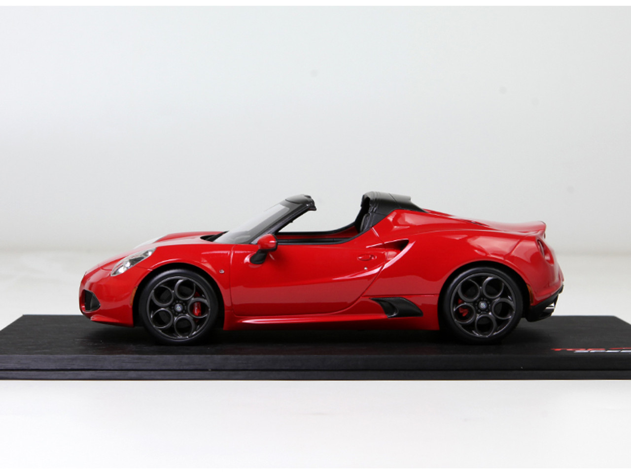 1/18 TSM Top Speed Alfa Romeo 4C Spider (Red) Resin Car Model