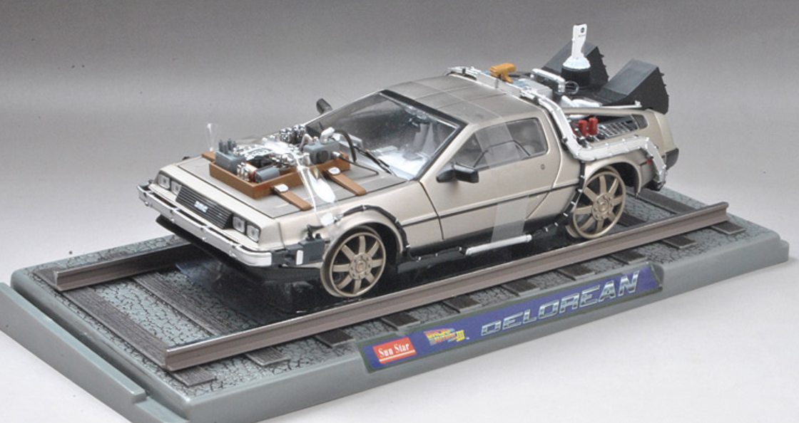 【箱付き・欠品無し】サンスター DeLorean 1/18 スケール ミニカー 箱付き・欠品無し】サンスター DeLorean 1⁄18 スケール ミニカー