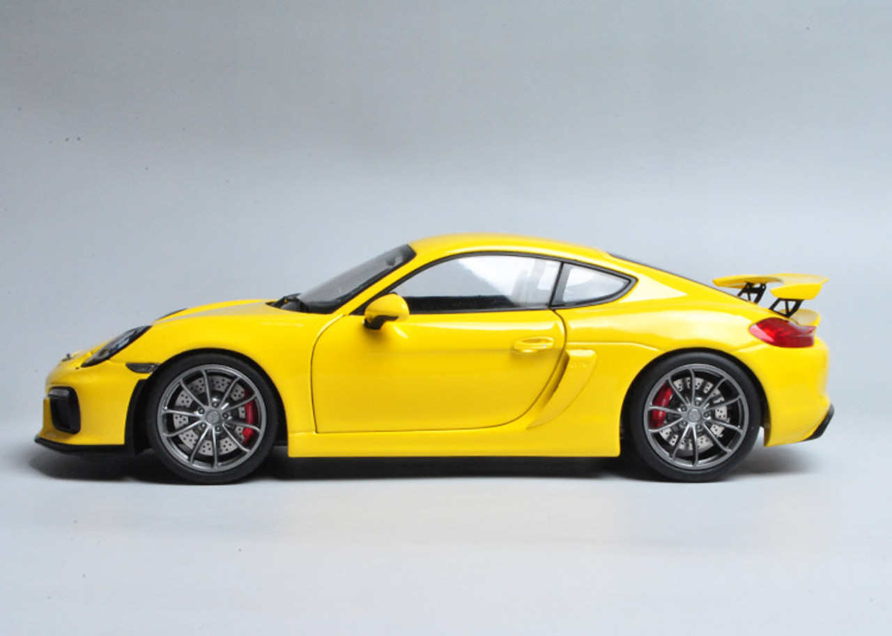 シュコー　ポルシェ　981 ケイマン　gt4 1/18 イエロー ミニカー 1/18 Schuco Porsche Cayman GT4 (Yellow) Diecast Car Model