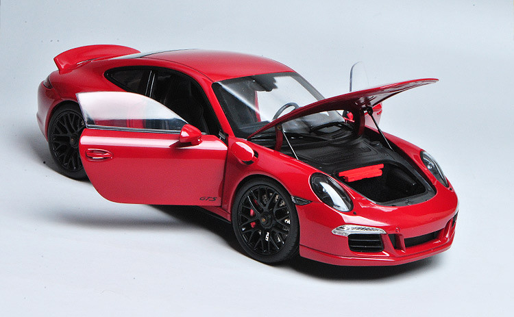 ミニカー Schuco Porsche 911Carrera GTS Coupe 1:18 Schuco 450039700 (1:18) Porsche 911 Carrera GTS Coupe 991.1
