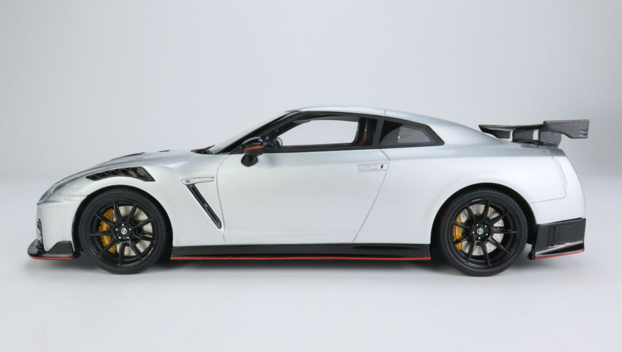 1/18 Kyosho 2020 Nissan Skyline GT-R GTR R35 Nismo (Silver) Car Model Limited