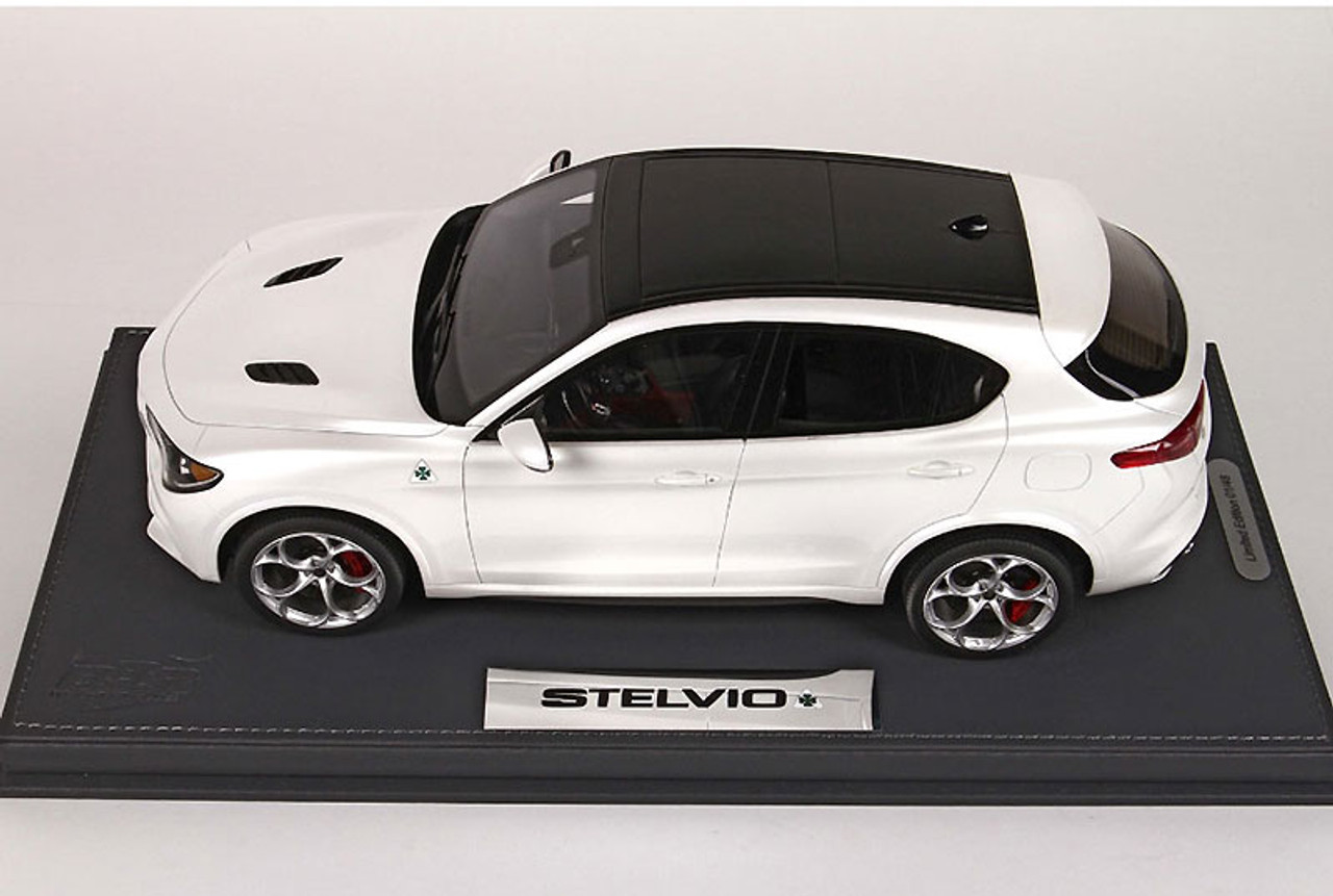 1/18 BBR Alfa Romeo Stelvio Quadrifoglio (White) Limited Resin Car 