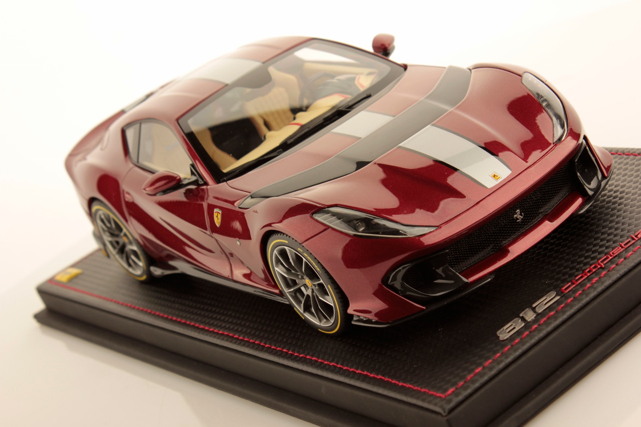 1/18 MR Collection Ferrari 812 Competizione (Rosso Fiorano Red