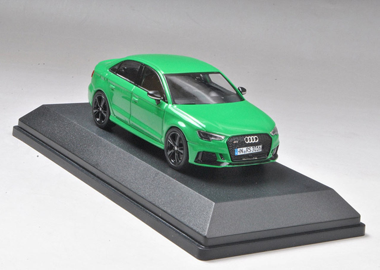 1/43 Dealer Edition Audi RS3 Limousine (Green) Car Model