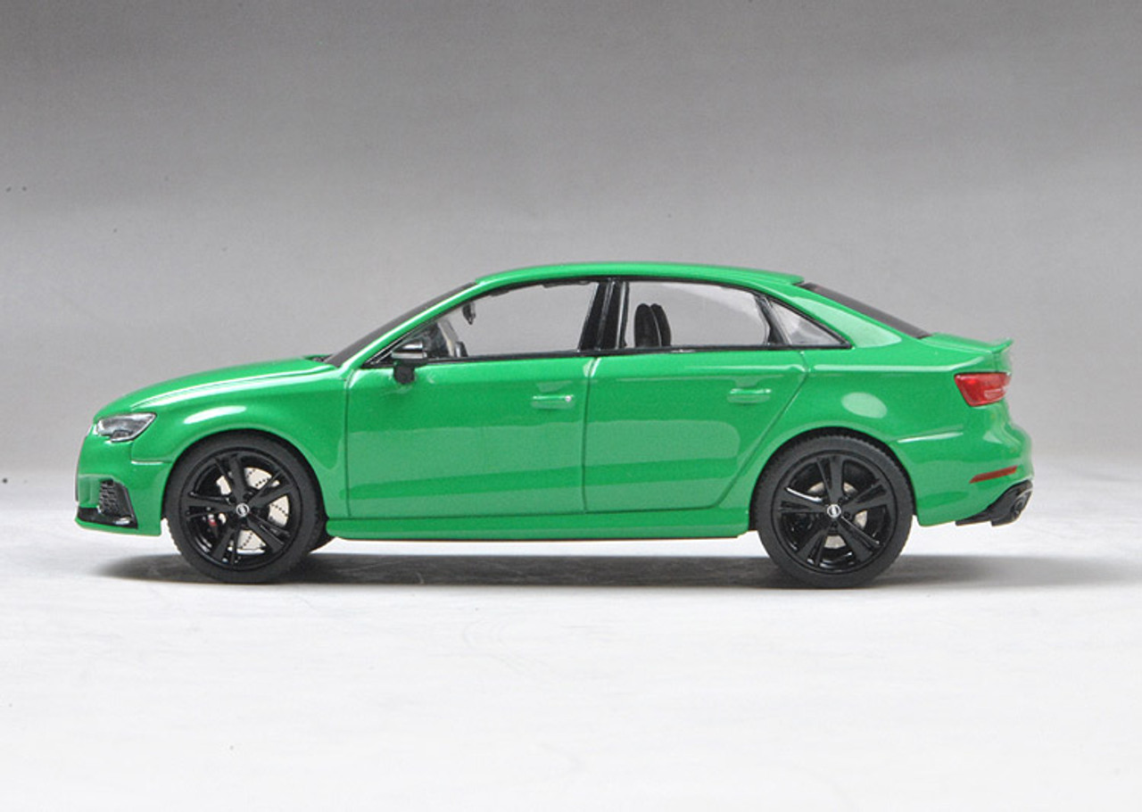 1/43 Dealer Edition Audi RS3 Limousine (Green) Car Model