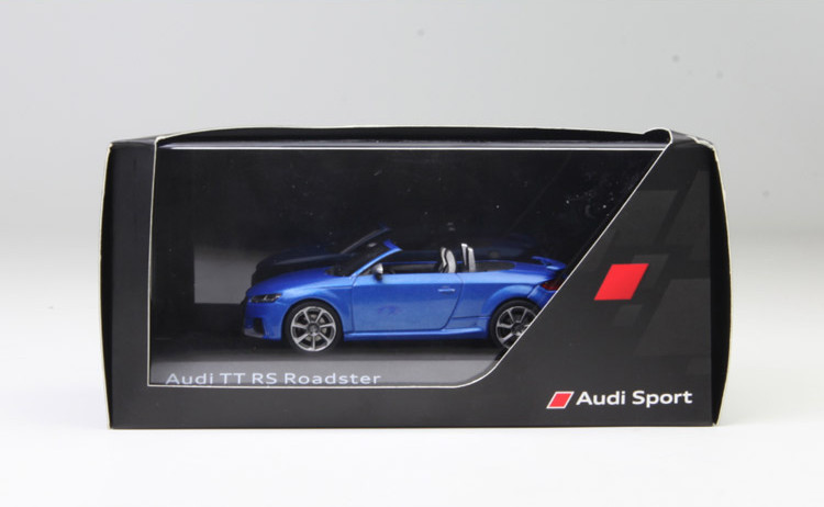 1/43 Dealer Edition 2017 Generation Audi TT RS Roadster Limousine