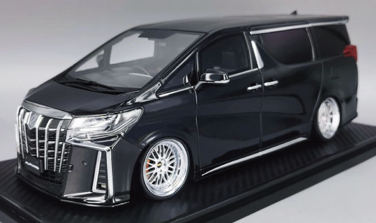 1/18 Ignition Model Toyota Alphard (H30W) Executive Lounge S Black 