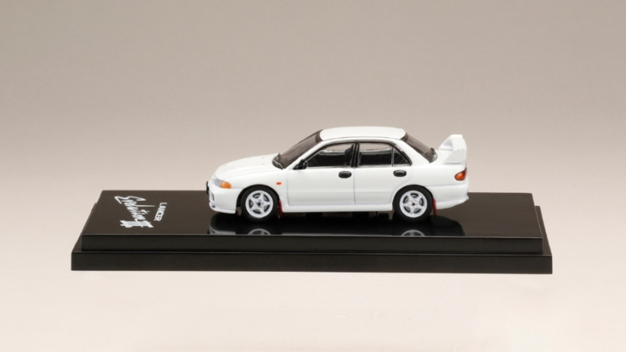  1/64 Hobby Japan Mitsubishi LANCER GSR Evolution Ⅲ Customized  Version White