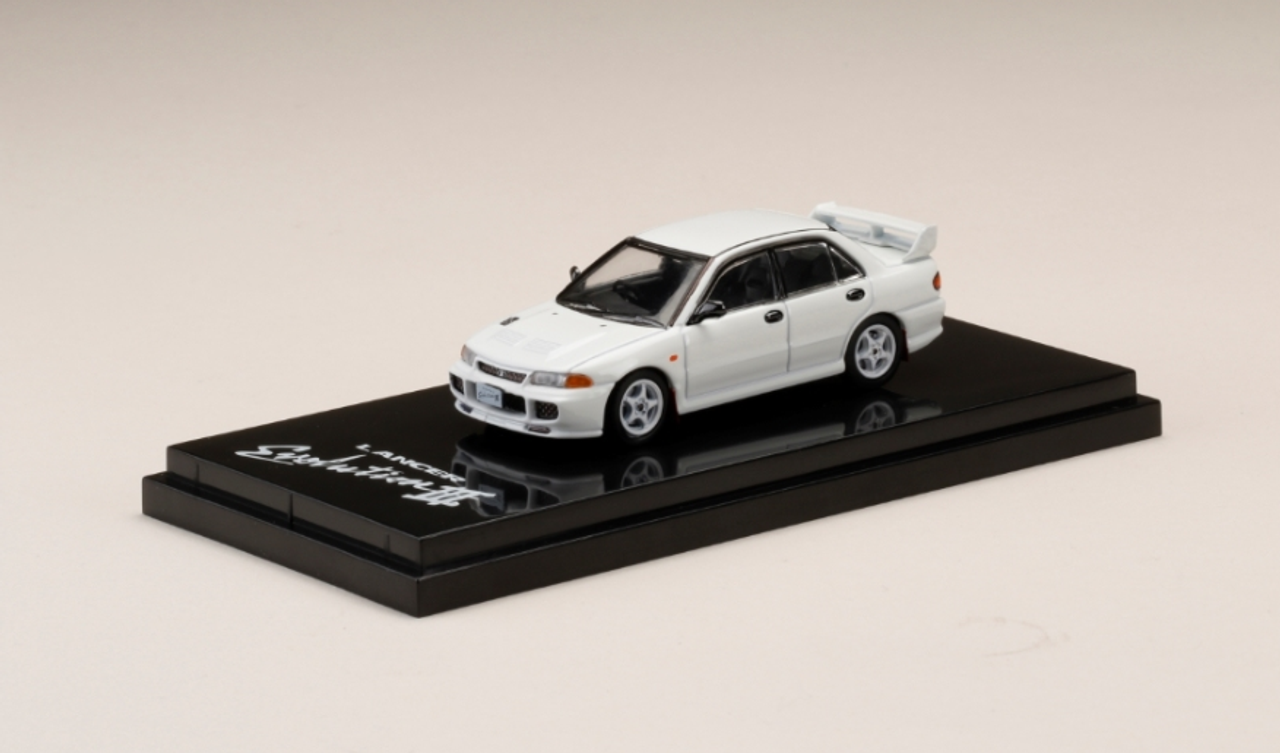  1/64 Hobby Japan Mitsubishi LANCER GSR Evolution Ⅲ Customized  Version White