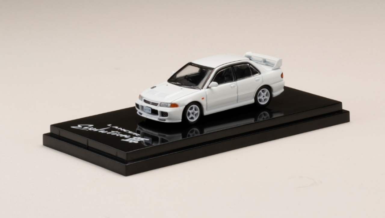 1/64 Hobby Japan Mitsubishi LANCER GSR Evolution Ⅲ (CE9A) White 