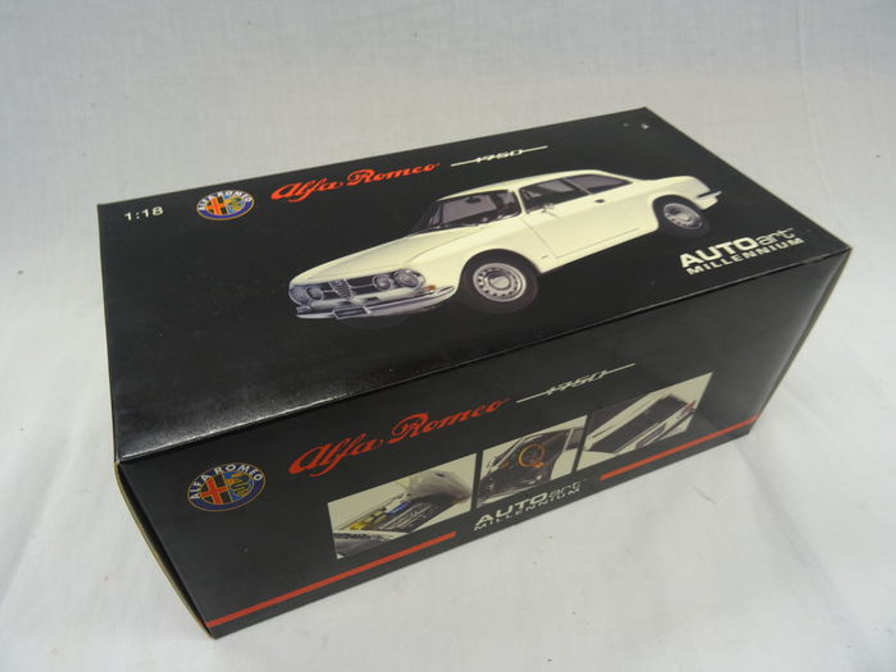 1/18 AUTOart Alfa Romeo 1750 GTV (White) Diecast Car Model