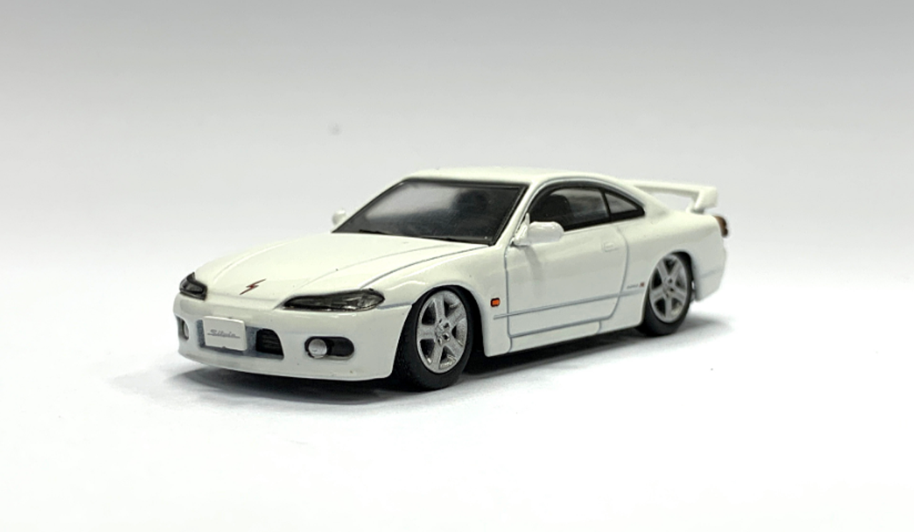  1/64 DieCast Master Nissan Silvia S15 White RHD (White Container)