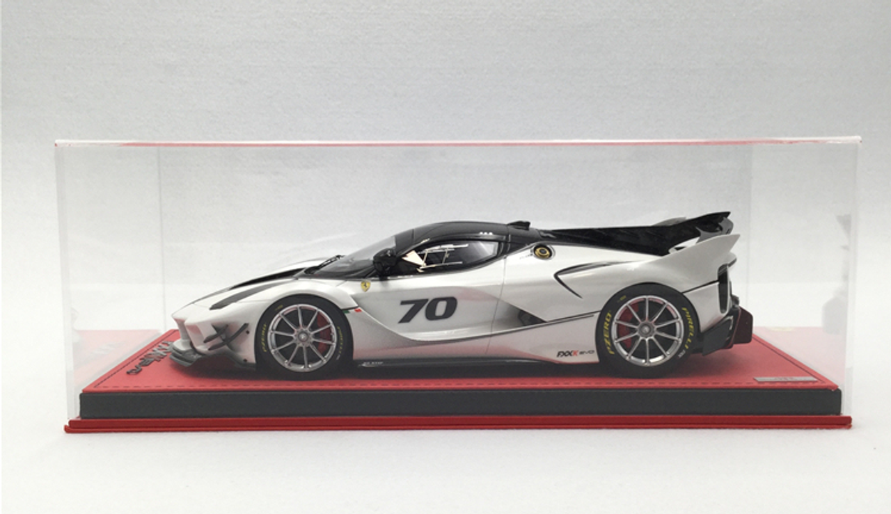  1/18 MR Collection Ferrari FXX-K EVO Bianco ltalia