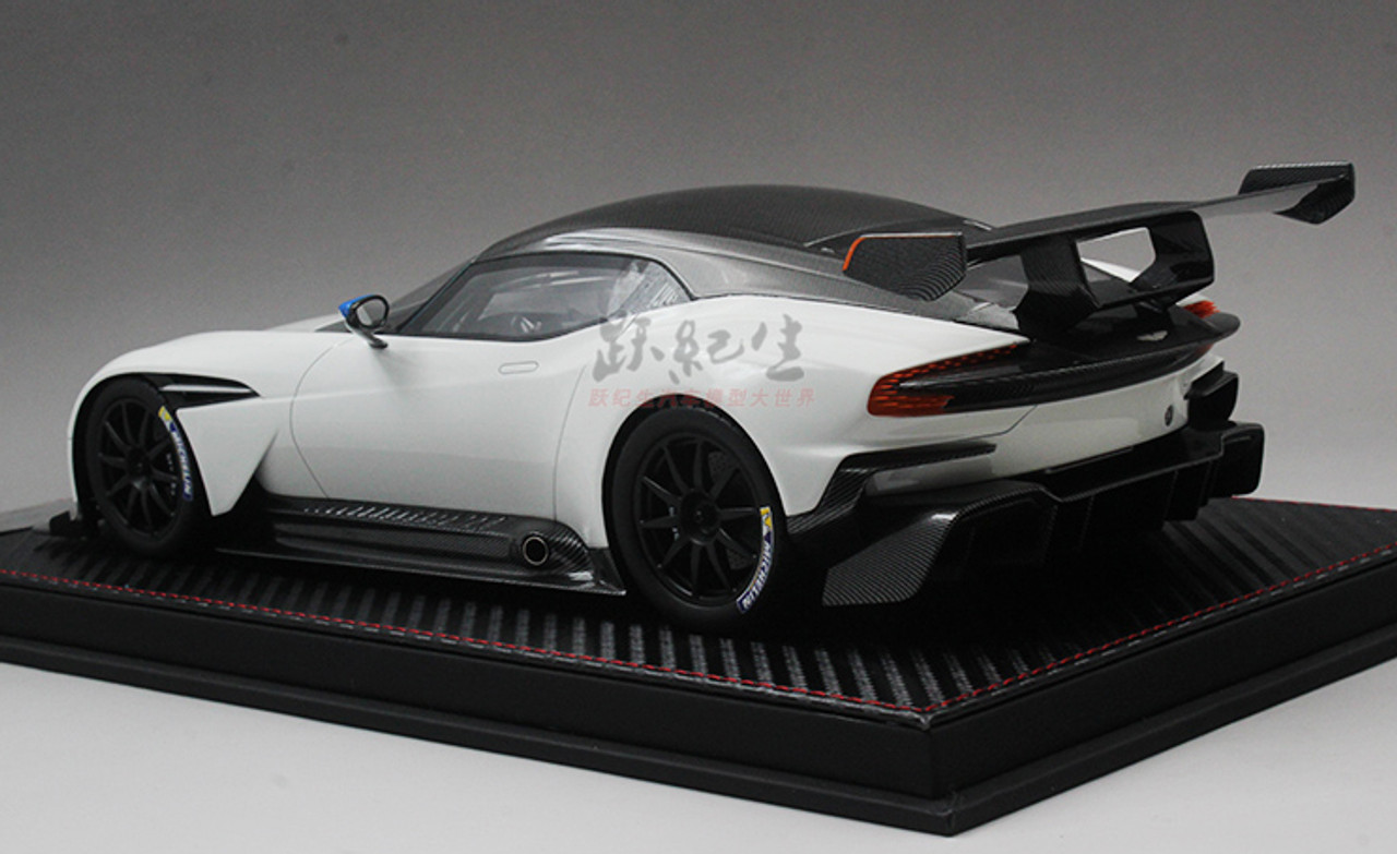 1/18 Frontiart Aston Martin Vulcan (White) Resin Model Limited 600