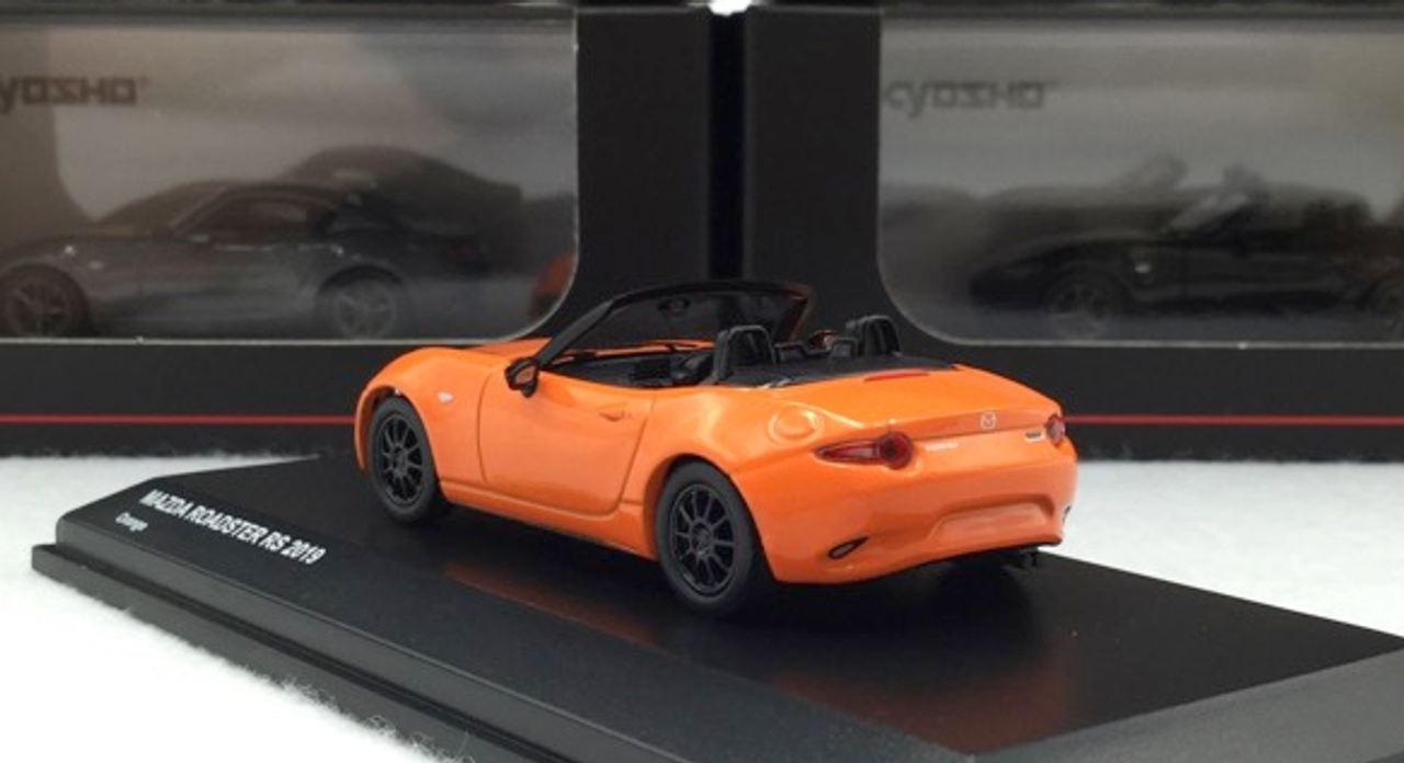 1/64 Kyosho Mazda Roadster RS convertible (Orange) Diecast Car Model