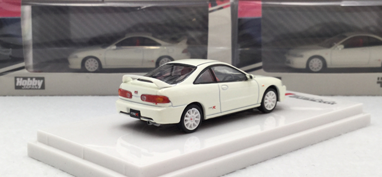  1/64 Hobby Japan Honda Integra Type R (DC2) White