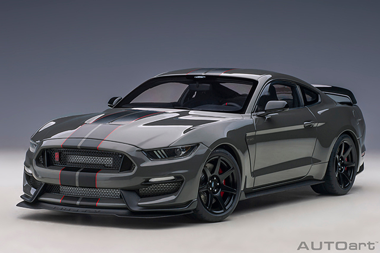 1/18 AUTOart Ford Mustang Shelby GT350R GT-350R (Lead Foot Grey with Black  Stripes) Car Model