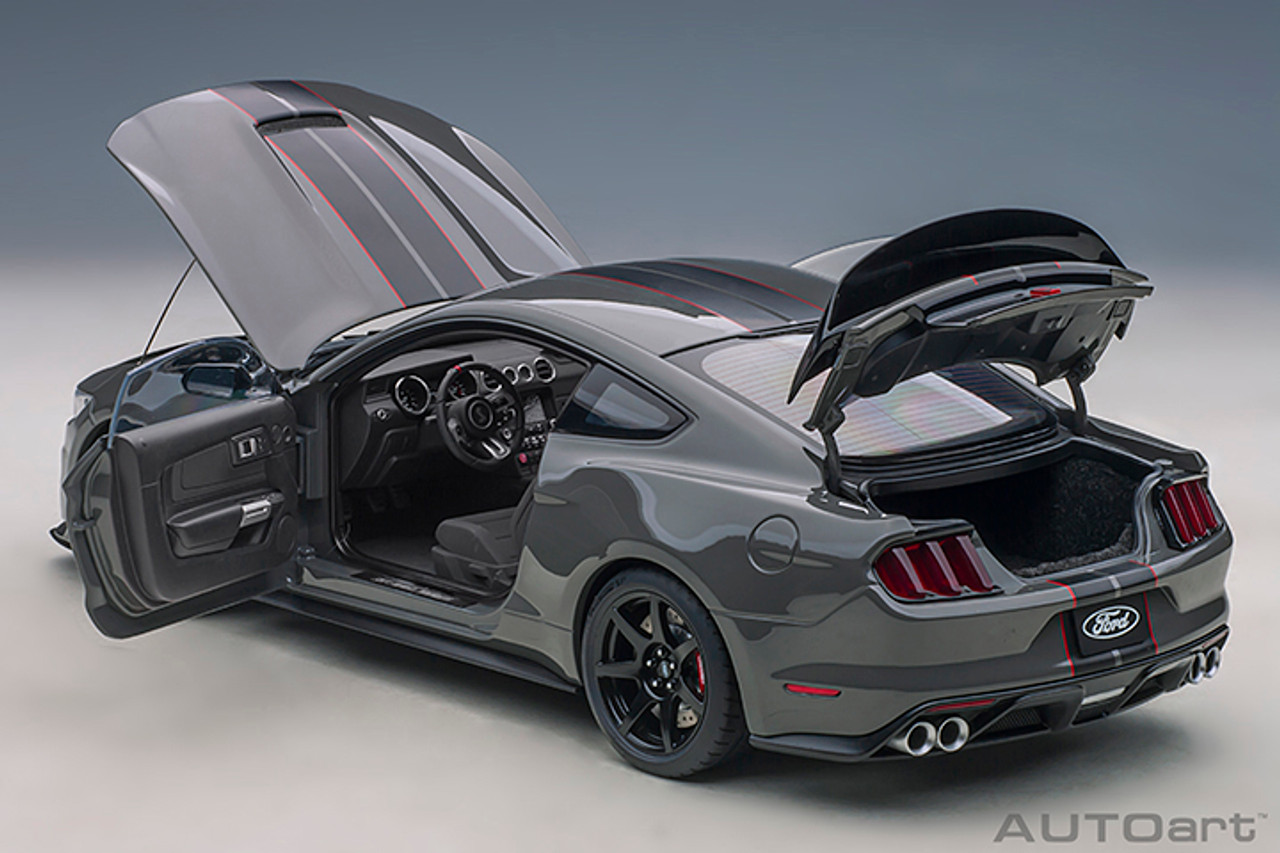 1/18 AUTOart Ford Mustang Shelby GT350R GT-350R (Lead Foot Grey with Black Stripes) Car Model