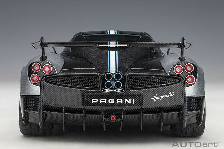 1/18 AUTOart Pagani Huayra BC in Grigio Mercur Silver Carbon Car