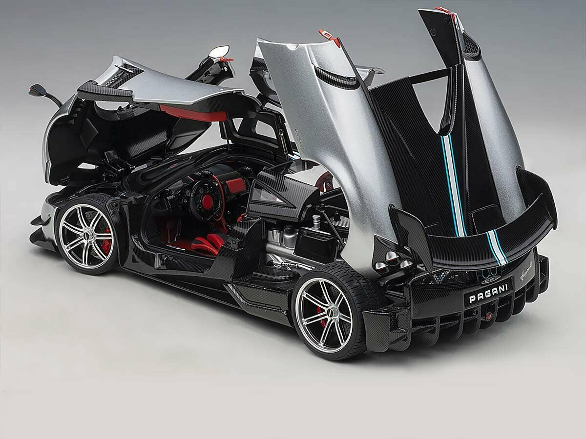 1/18 AUTOart Pagani Huayra BC in Grigio Mercur Silver Carbon Car