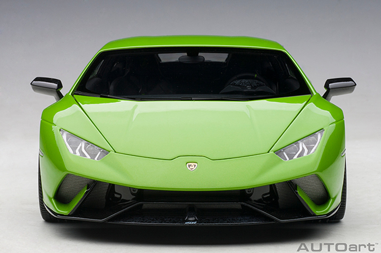 1/18 AUTOart Lamborghini Huracan Performante Performance (Verde Mantis / Pearl Green) Car Model