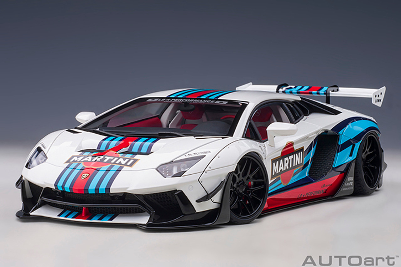 T 1/18 AUTOart Lamborghini Aventador Liberty Walk LB-Works