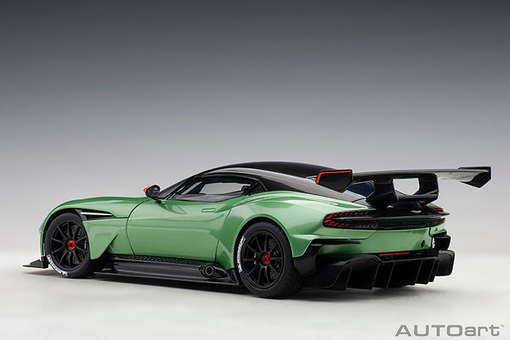 自動車 AUTOart Aston Martin Vulcan 1/18 1/18 AUTOart Aston Martin Vulcan (Apple Tree Green Metallic) Car