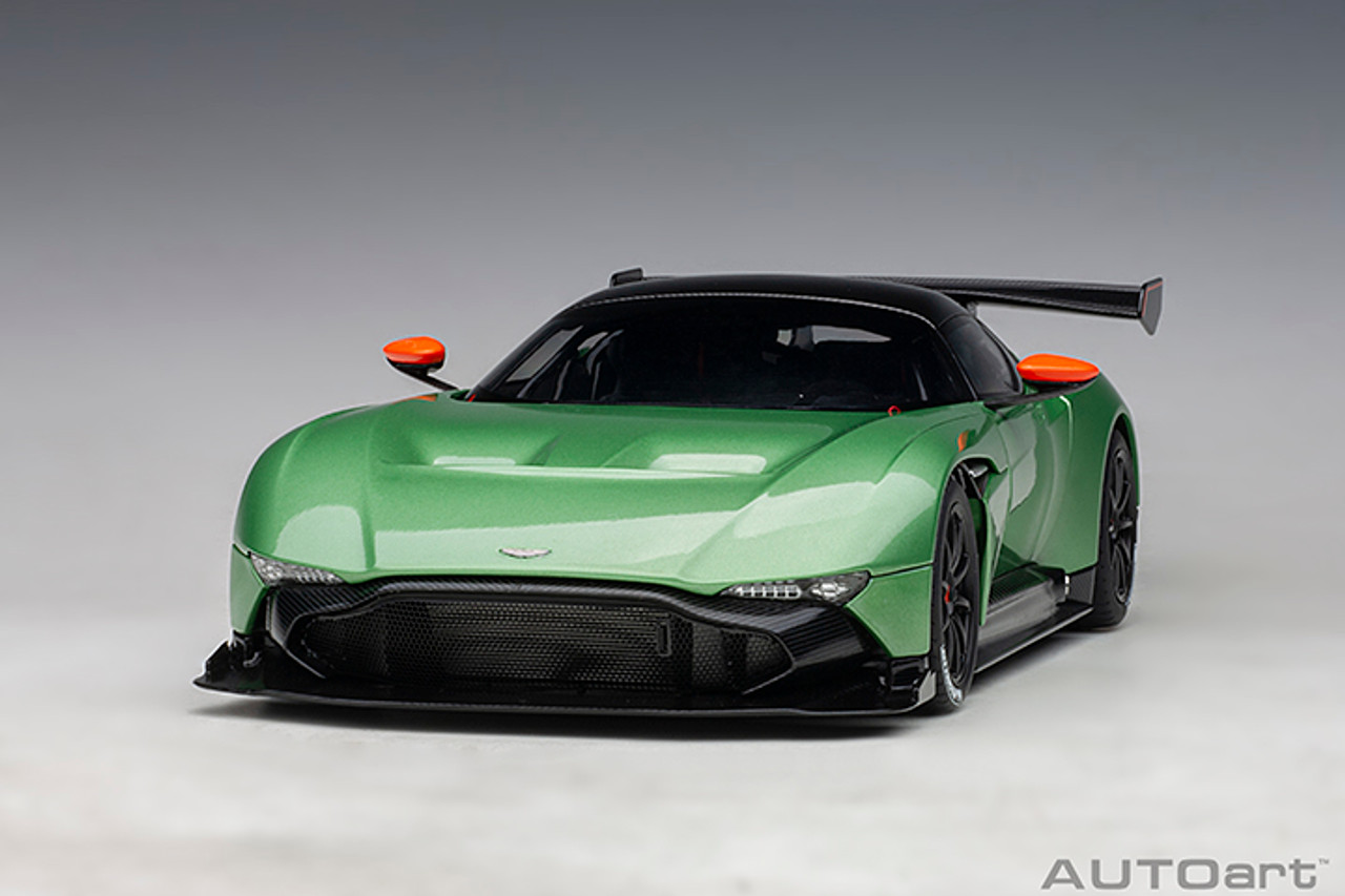 1/18 AUTOart Aston Martin Vulcan (Apple Tree Green Metallic) Car Model