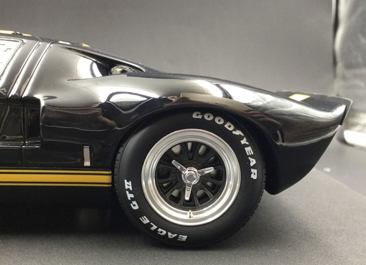 1/18 DreamPower Ford GT40 MK1 black/yellow 