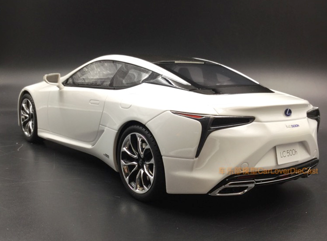  1/18 Kyosho Lexus LC500h White