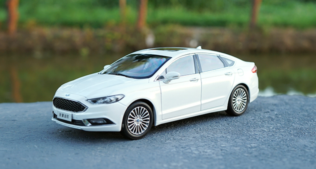 ford fusion diecast model cars