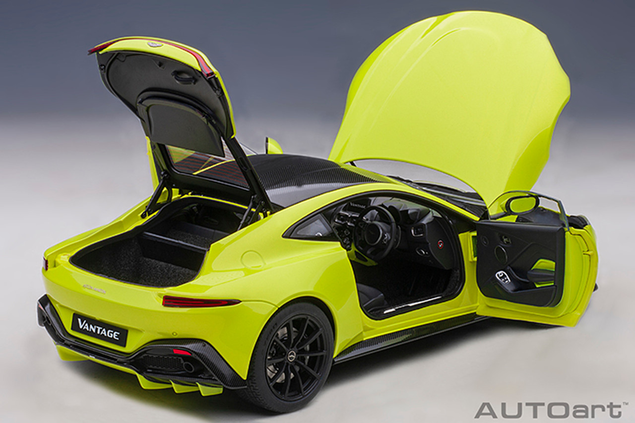 1/18 AUTOart 2019 Aston Martin Vantage (Lime Essence Green with Carbon Fiber Roof) Car Model