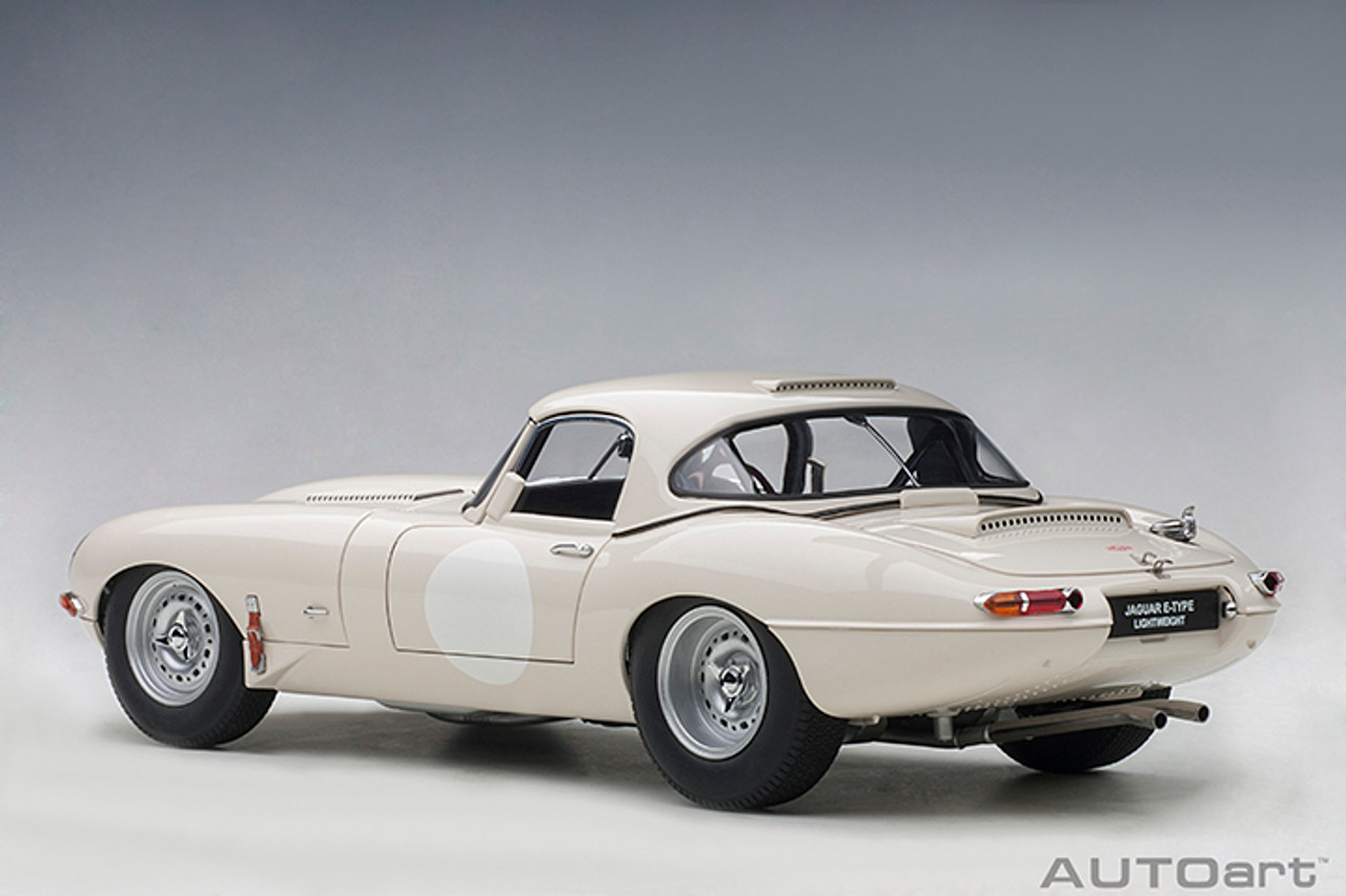 1/18 AUTOart Jaguar Lightweight E-Type Etype (White) Car Model