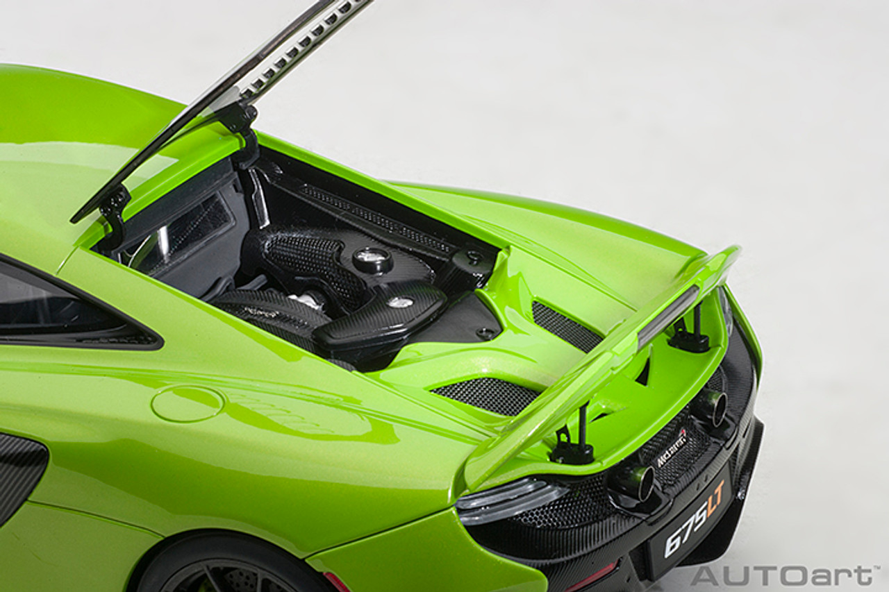 1/18 AUTOart McLaren 675LT (Napier Green) Car Model