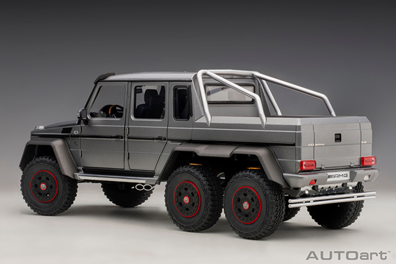 1/18 AUTOart Mercedes-Benz G63 AMG 6x6 (Designo Platinum Magno Silver Grey) Car Model