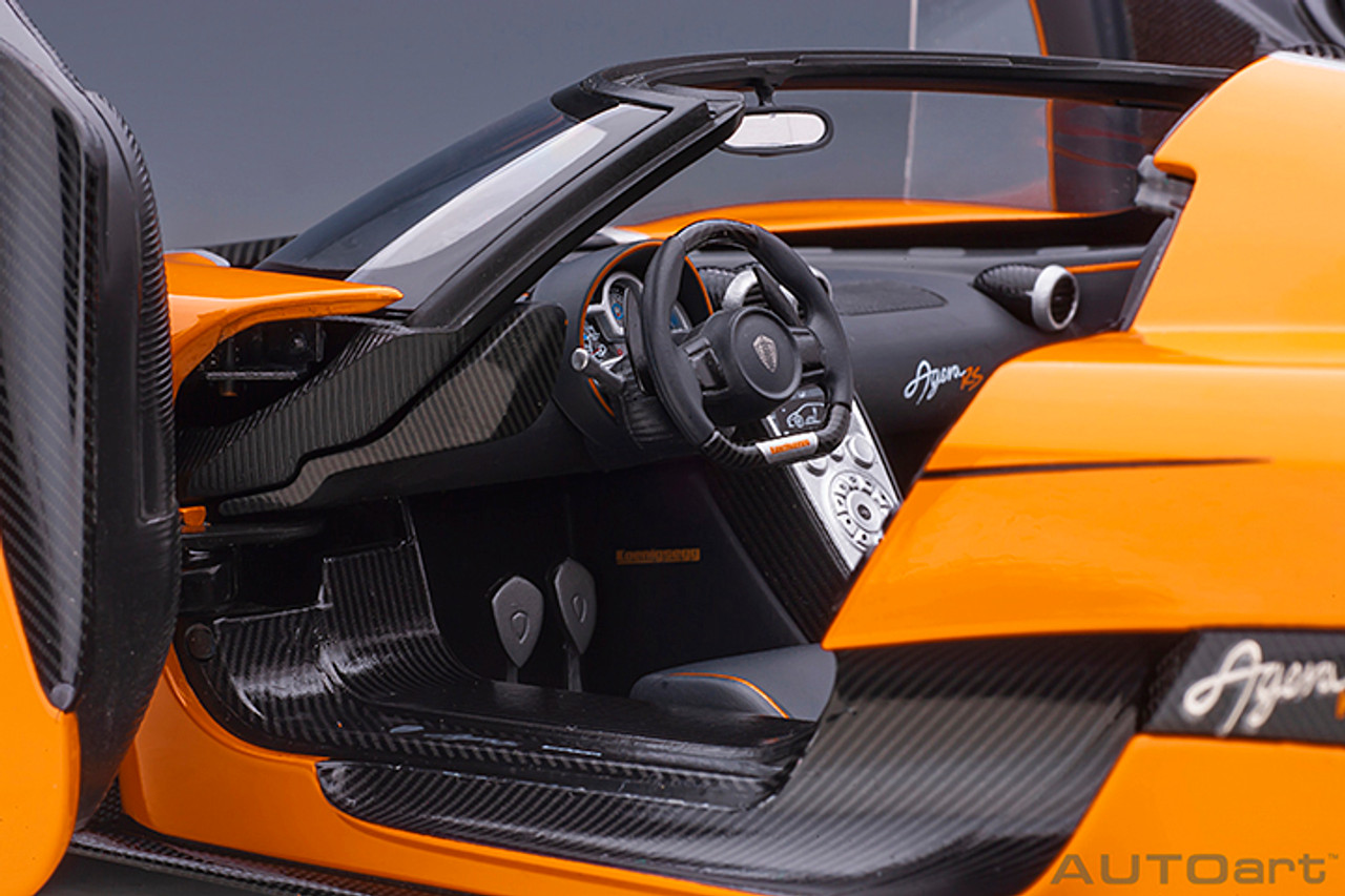 1/18 AUTOart Koenigsegg Agera RS (Cone Orange and Carbon Black