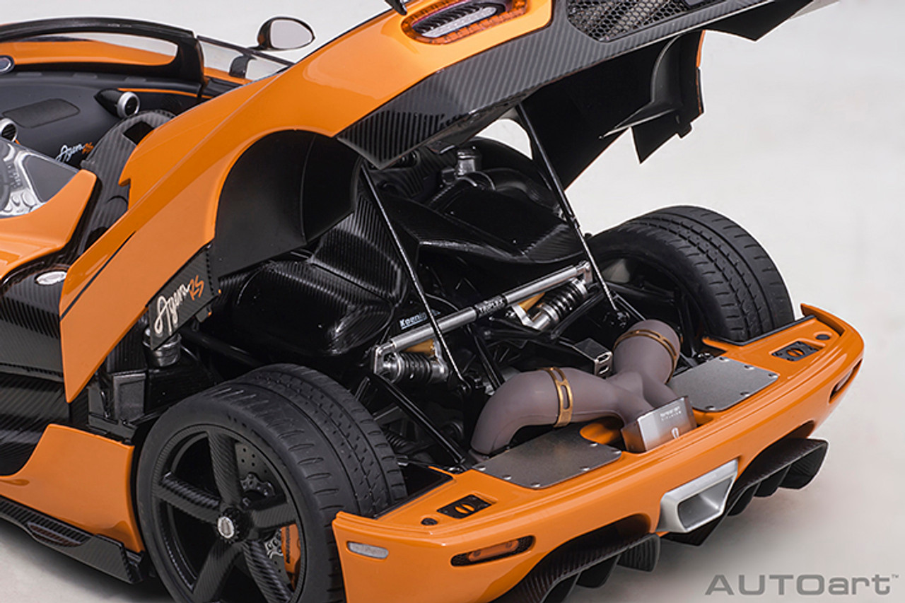 1/18 AUTOart Koenigsegg Agera RS (Cone Orange and Carbon Black) Car Model