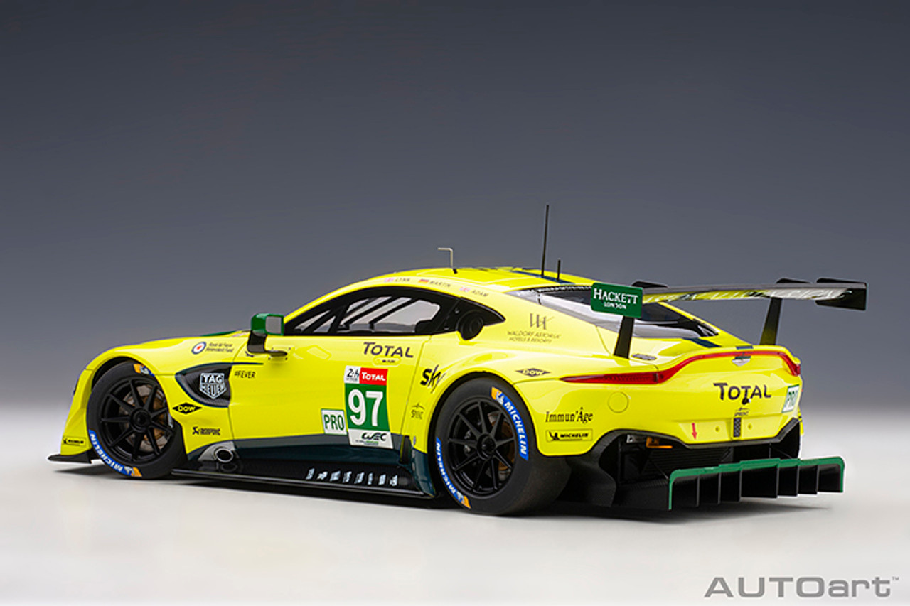 1/18 AUTOart 2018 Aston Martin Vantage GTE LE MANS PRO LYNN/MARTIN/ADAM #97  Car Model