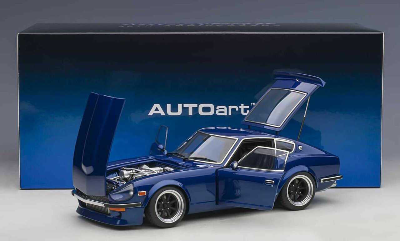 1/18 Nissan Fairlady Z (S30) Light Blue - ミニカー