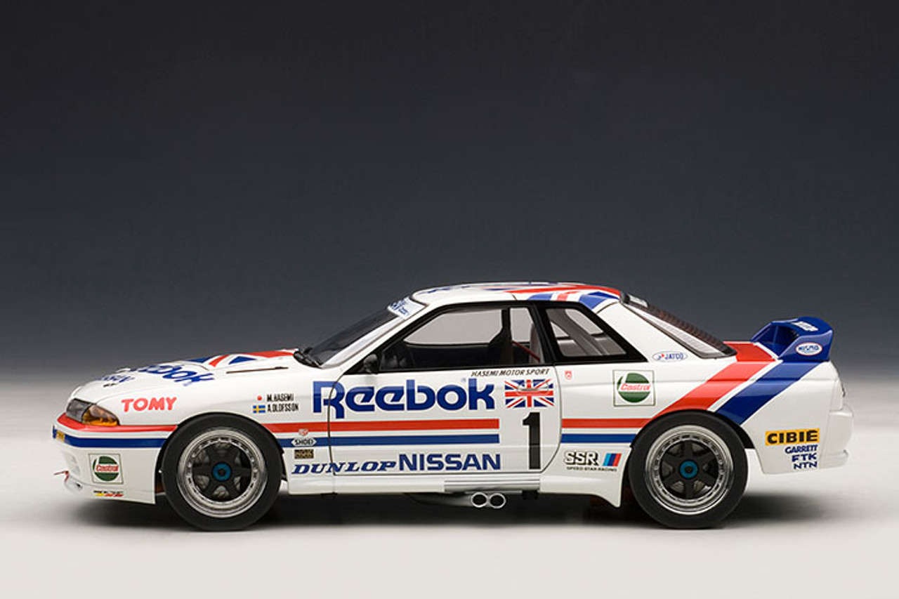 1/18 AUTOart Nissan Skyline GT-R GTR R32 GROUP A 1990 REEBOK #1 