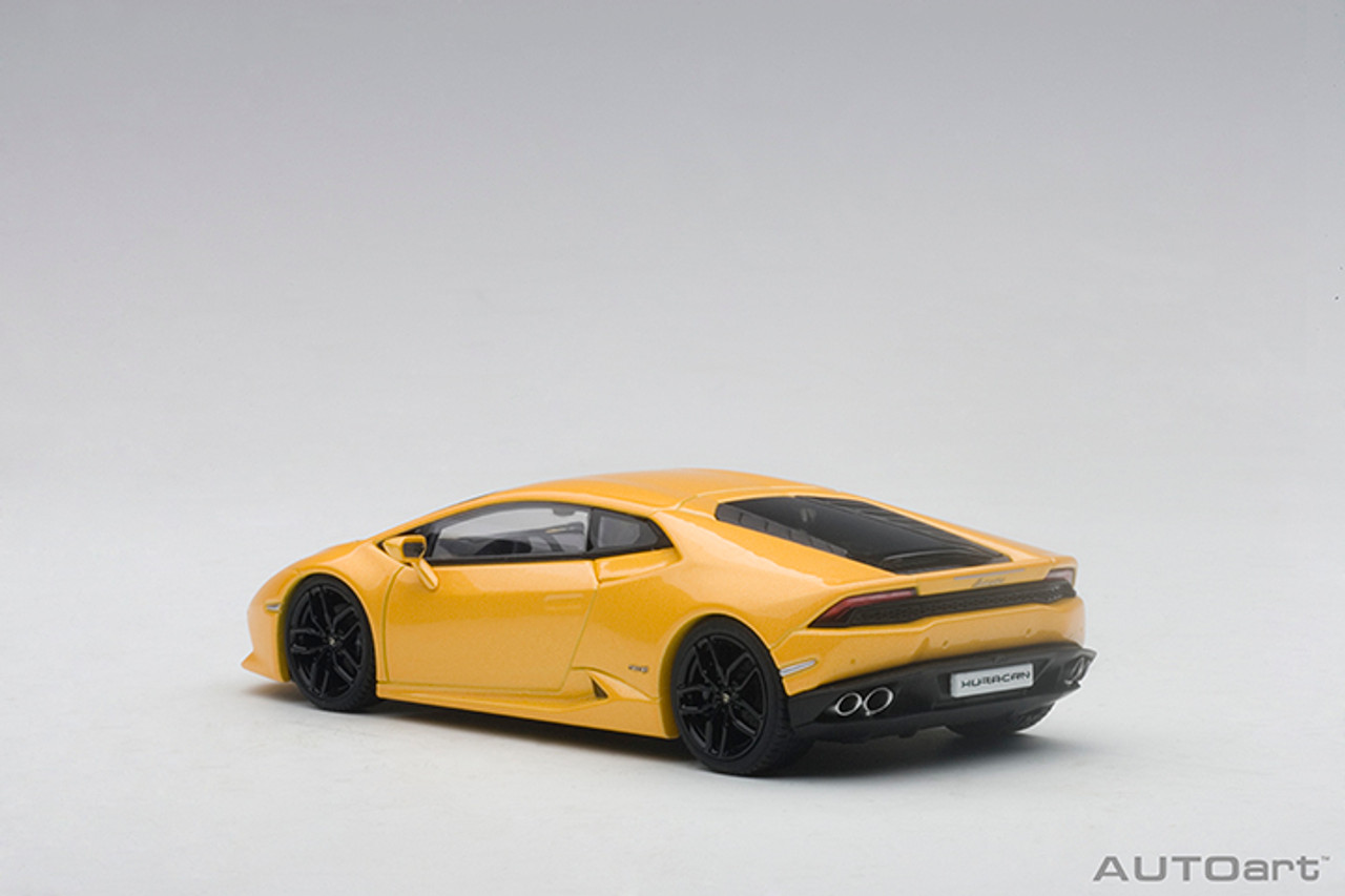 1/43 AUTOart LAMBORGHINI HURACAN LP610-4 (Giallo Midas Pearl Yellow) Car Model