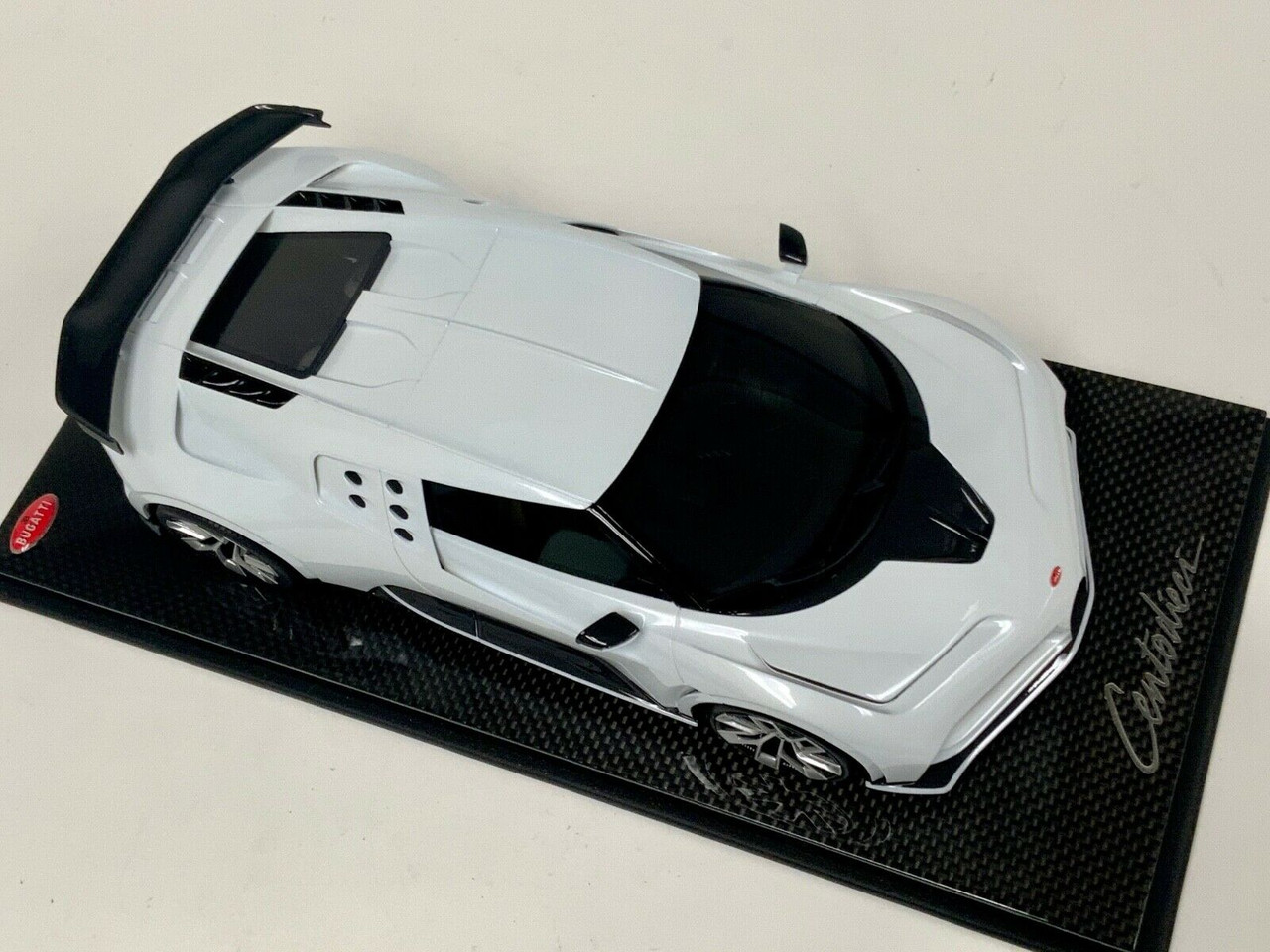 1/18 MR Collection Bugatti Centodieci Quartz White Carbon Fiber Base Resin Car Model Limited 299 Pieces