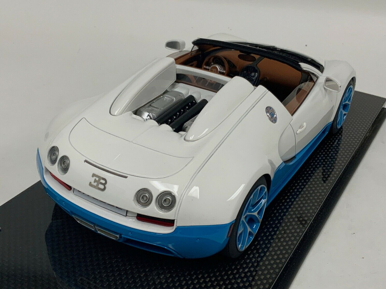 特価 MR Collection (1/18) ブガッティ Veyron 特価 MR Collection (1/18) ブガッティ Veyron 特価 MR Collection (1