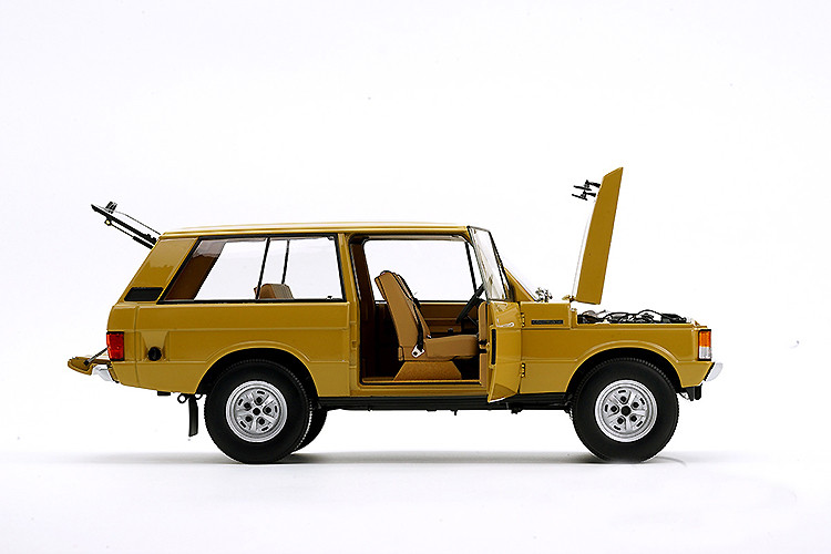 1/18 Almost Real 1970 Land Rover Range Rover (Yellow) Diecast Car