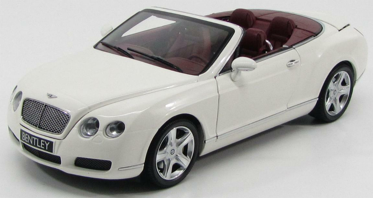 【上品な】ミニチャンプス ベントレー コンチネンタル GTC 2006 1/18 ミニカー 白 乗用車