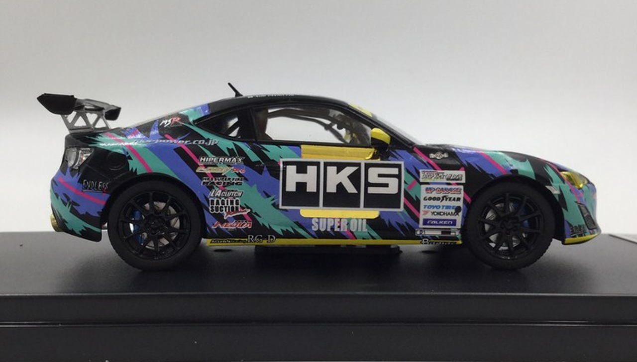  1/43 Toyota GT86 Tuned by HKS (Tarmac Works)