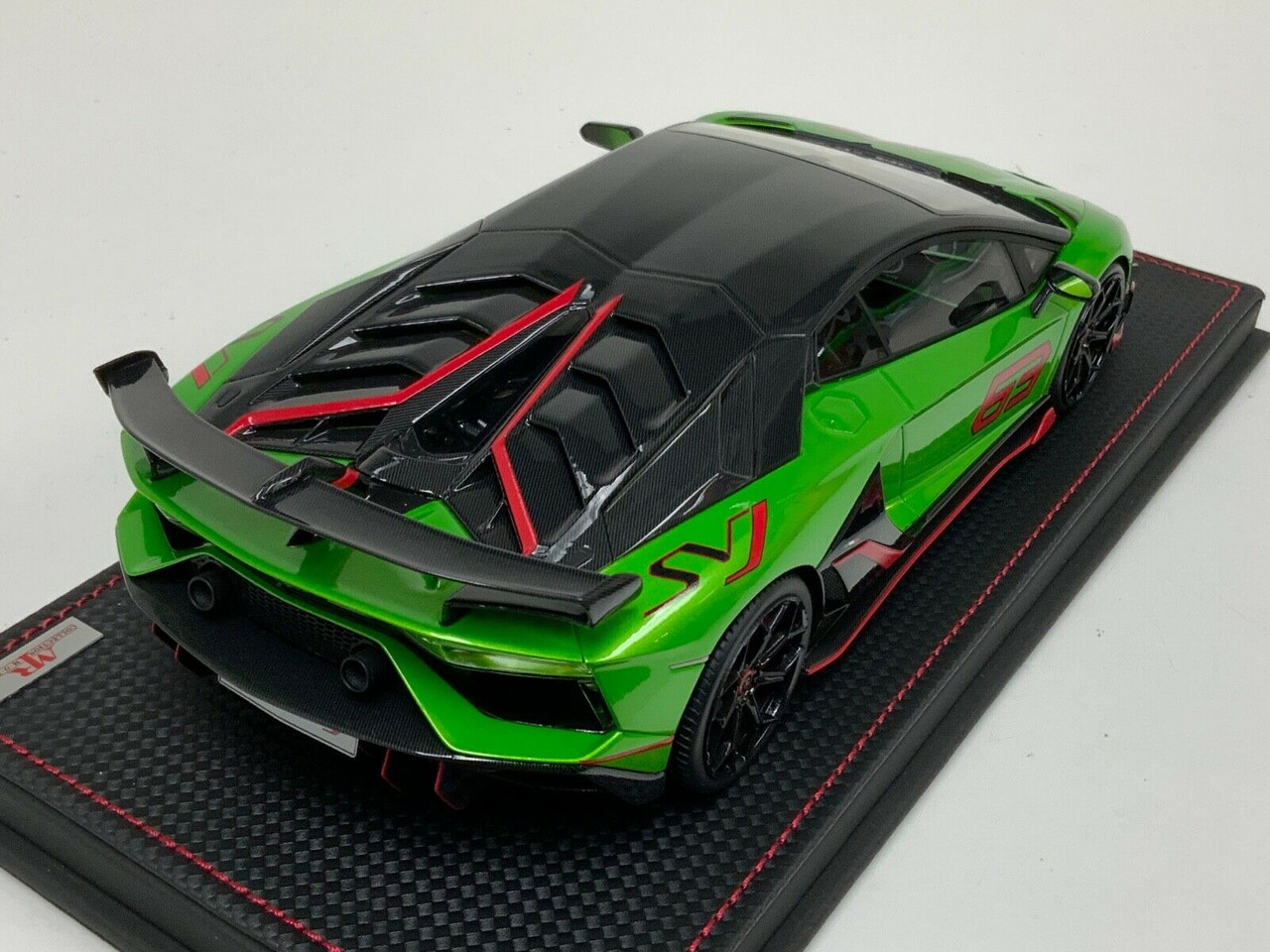 1/18 MR Collection Lamborghini Aventador SVJ 63 Special Edition (Verde  Selvans Green with Red Livery) Resin Car Model Limited 63 Pieces