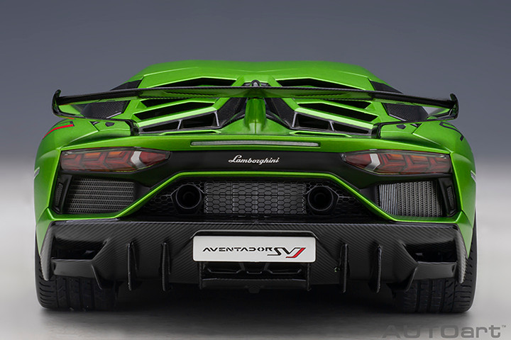 1/18 AUTOart Lamborghini Aventador SVJ (Verde Alceo Matte Green